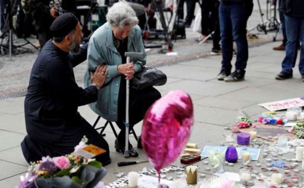 Manchester : malgré l'islamophobie, l'élan de solidarité des musulmans se poursuit
