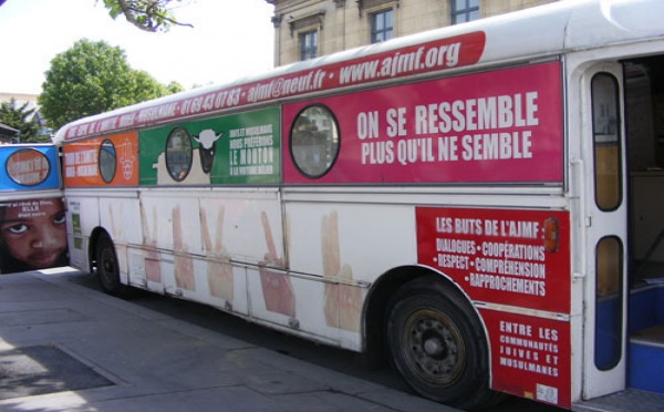 Un bus pour favoriser le dialogue entre juifs et musulmans