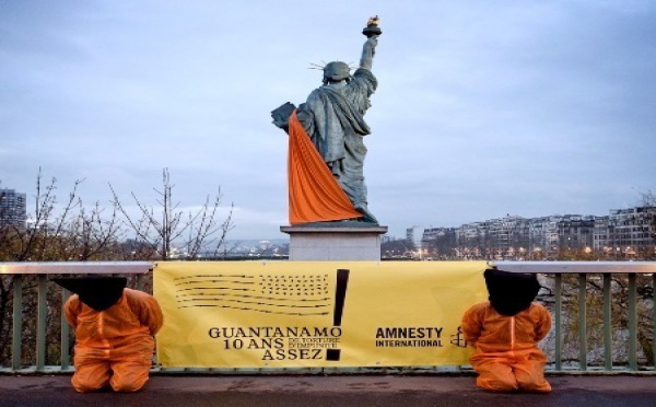 Guantanamo, une décennie de violations des droits humains