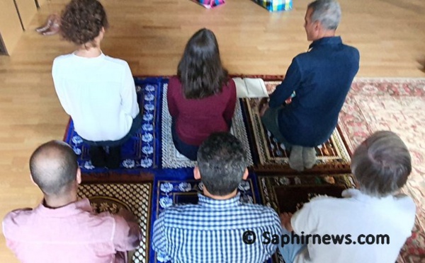 Une prière mixte dirigée par des femmes, une première en France qui bouscule les habitudes des musulmans