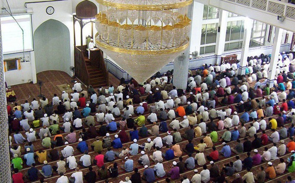 Coronavirus : les mosquées de France à l'épreuve du Covid-19 avec l'annulation des prières du vendredi