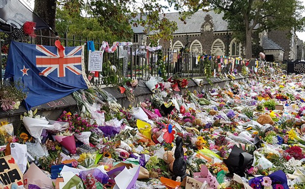 Attentats de Christchurch, un an après : la Nouvelle-Zélande à l'heure des commémorations