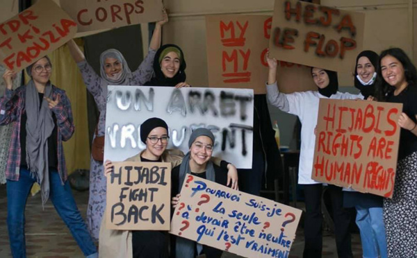 Belgique : l'opposition à l'interdiction du voile dans les universités se manifeste pour l'inclusion