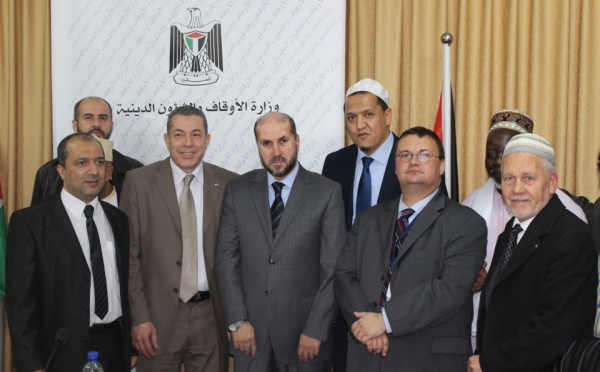 Henniche en Israël : « une omra à Jérusalem »