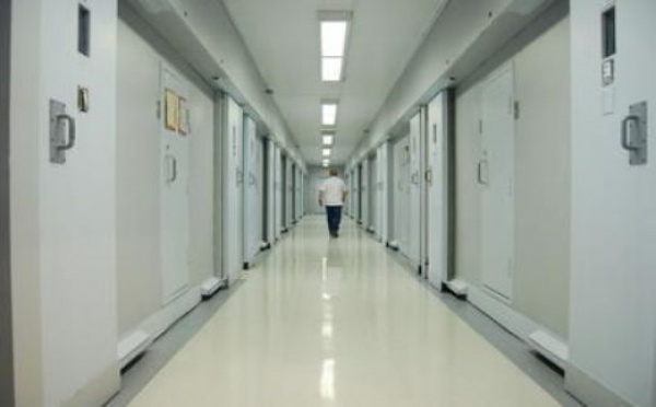 Combattre la solitude des détenus musulmans, en mal d'aumôniers