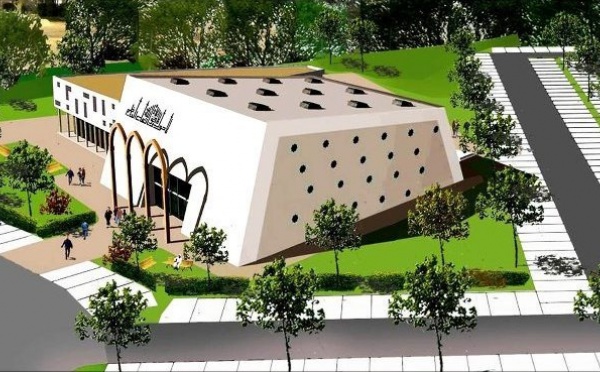 Mosquée d’Evreux : la mairie choisit l’UCME, l’AME sans terrain