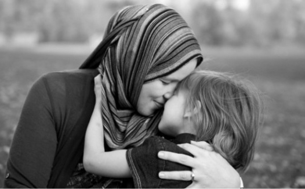 Fête des mères : et si on offrait un câlin !