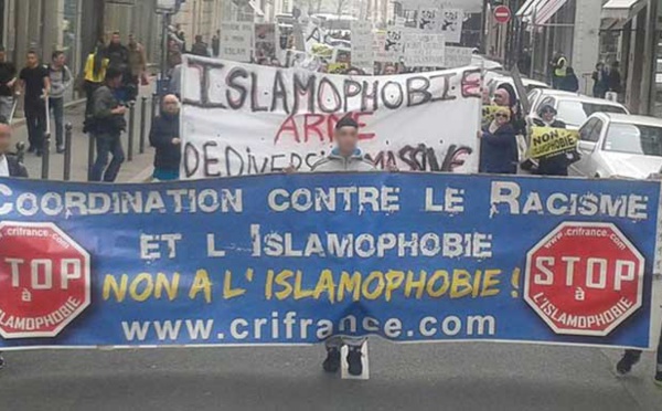 La dissolution de la Coordination contre l’islamophobie officialisée par le gouvernement, ce que dit le décret