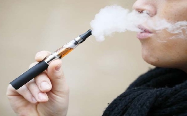 La e-cigarette fait un tabac, une solution halal?