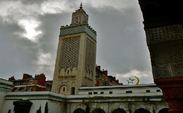 Le mythe de la Nuit du doute à la Grande Mosquée de Paris