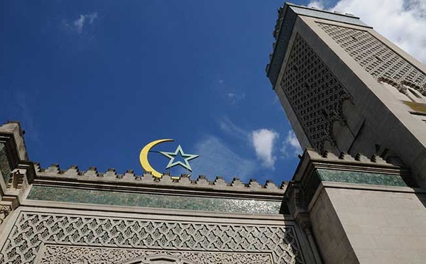 Début du Ramadan 2026 : deux dates annoncées, les musulmans de France en ordre dispersé