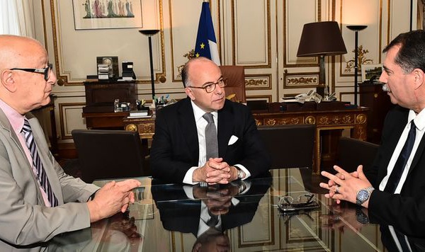 Auprès du CFCM, Bernard Cazeneuve nie vouloir instaurer un concordat pour l’islam