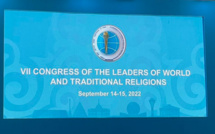 La 7e édition du Congrès des dirigeants des religions mondiales et traditionnelles s'est tenu au Kazakhstan du 14 au 15 septembre 2022 en présence du pape François. © Twitter / Gismat Gozalov